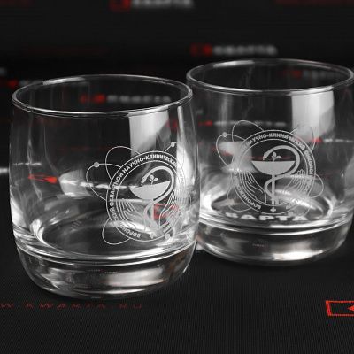 Стеклянные стаканы с лазерной гравировкой логотипа для "ВОРОНЕЖСКИЙ ОБЛАСТНОЙ НАУЧНО-КЛИНИЧЕСКИЙ ОНКОЛОГИЧЕСКИЙ ЦЕНТР"