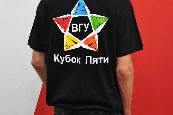 Футболки