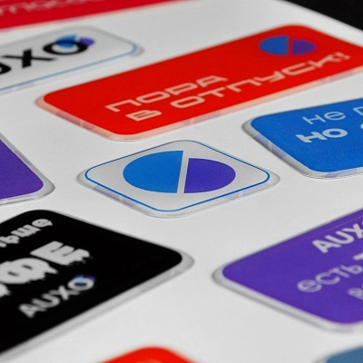  Стикерпак с заливкой полимерной смолой для "AUXO"